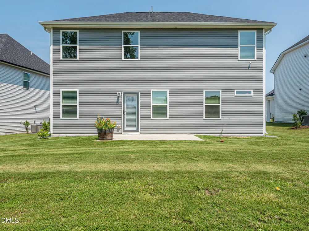 809 Putney Hill Road Zebulon, NC 27597