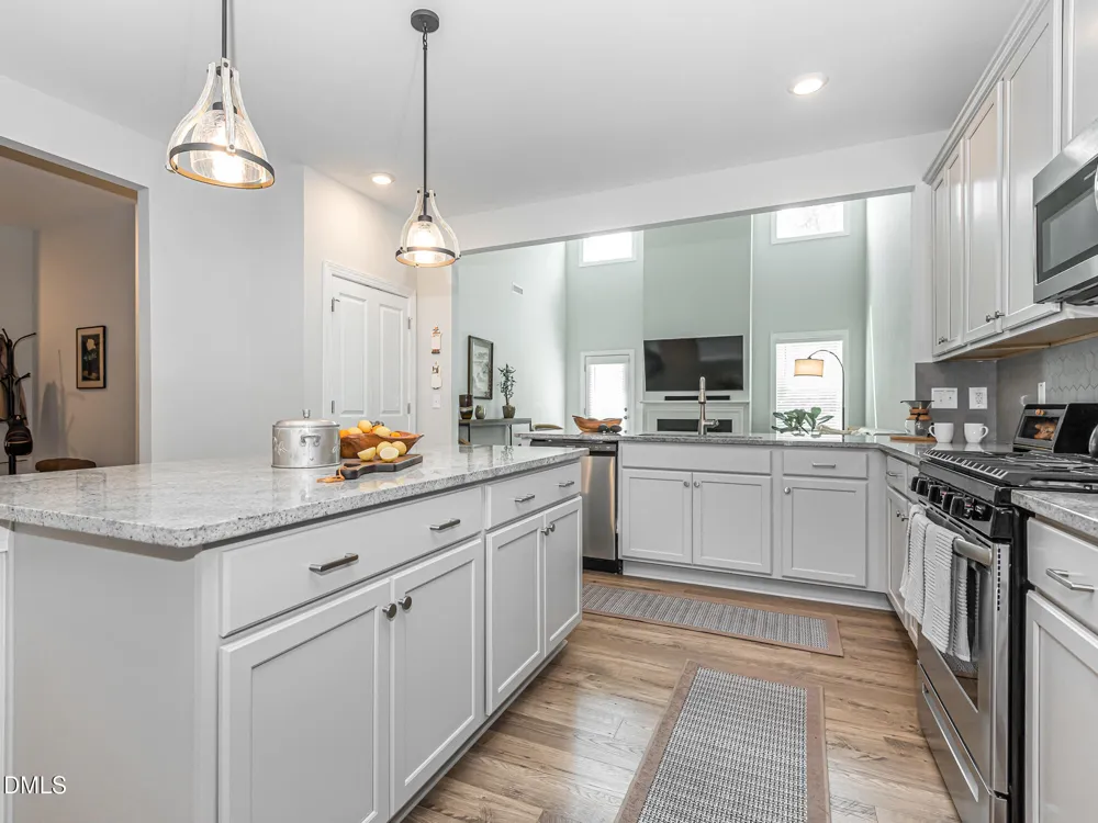 809 Putney Hill Road Zebulon, NC 27597