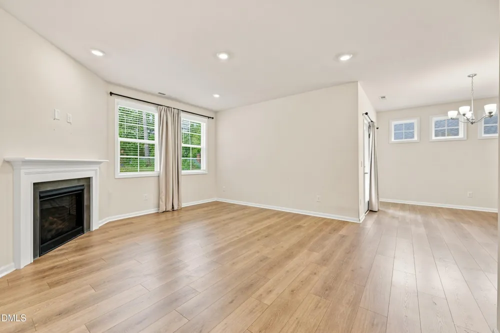 1648 Abberly Place Graham, NC 27253