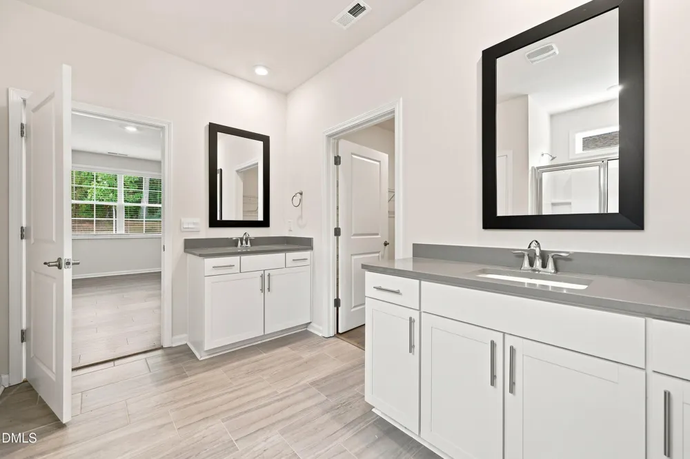 1648 Abberly Place Graham, NC 27253