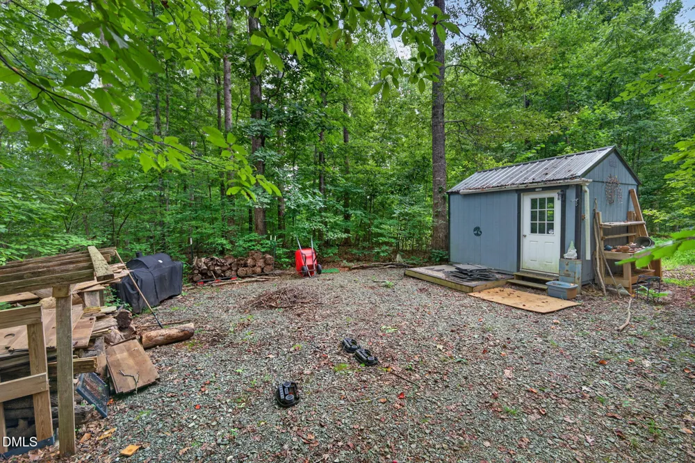 2520 Poplar Hl Court Snow Camp, NC 27349