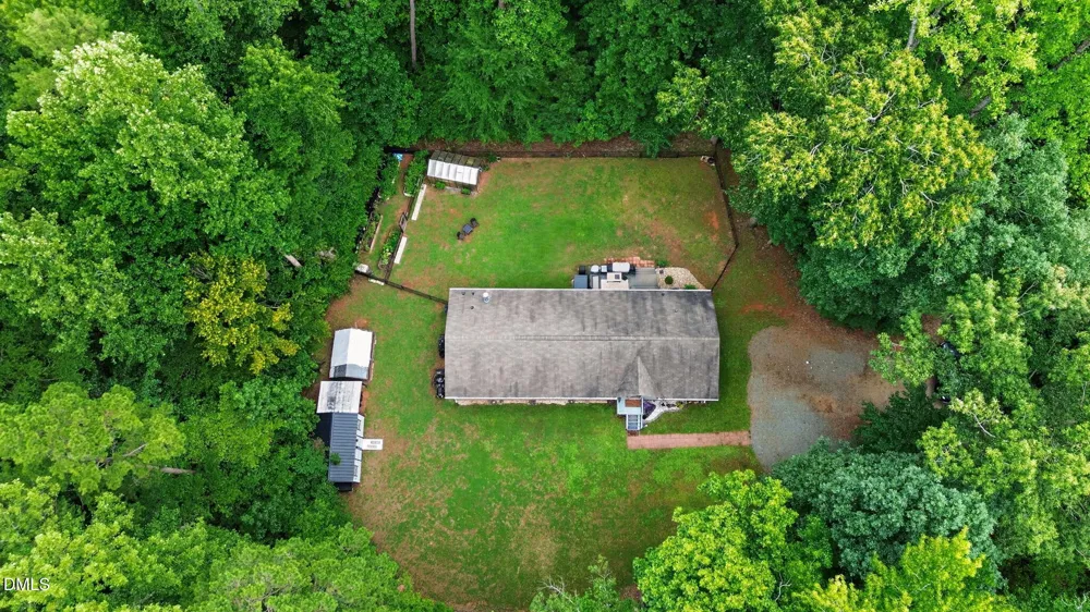 2520 Poplar Hl Court Snow Camp, NC 27349