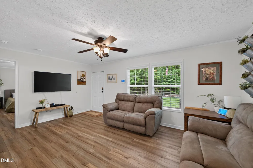 2520 Poplar Hl Court Snow Camp, NC 27349