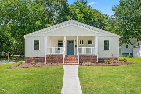320 Clay Street