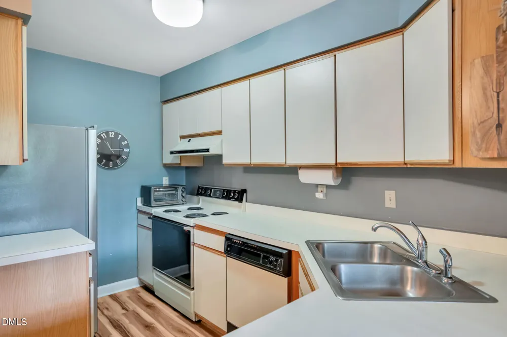 391 Summerwalk Circle Chapel Hill, NC 27517