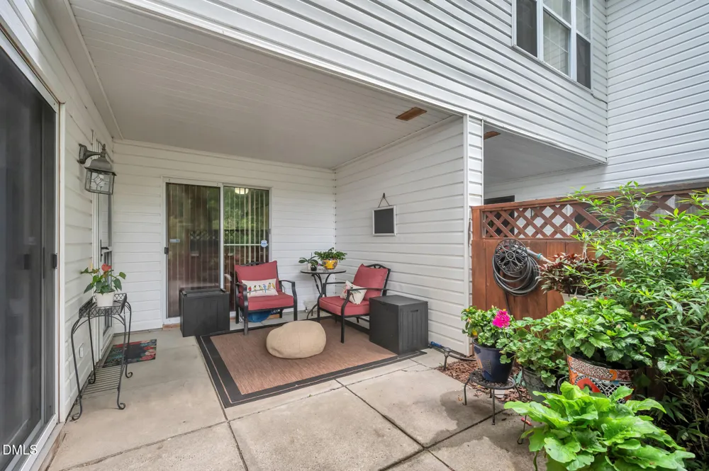 391 Summerwalk Circle Chapel Hill, NC 27517