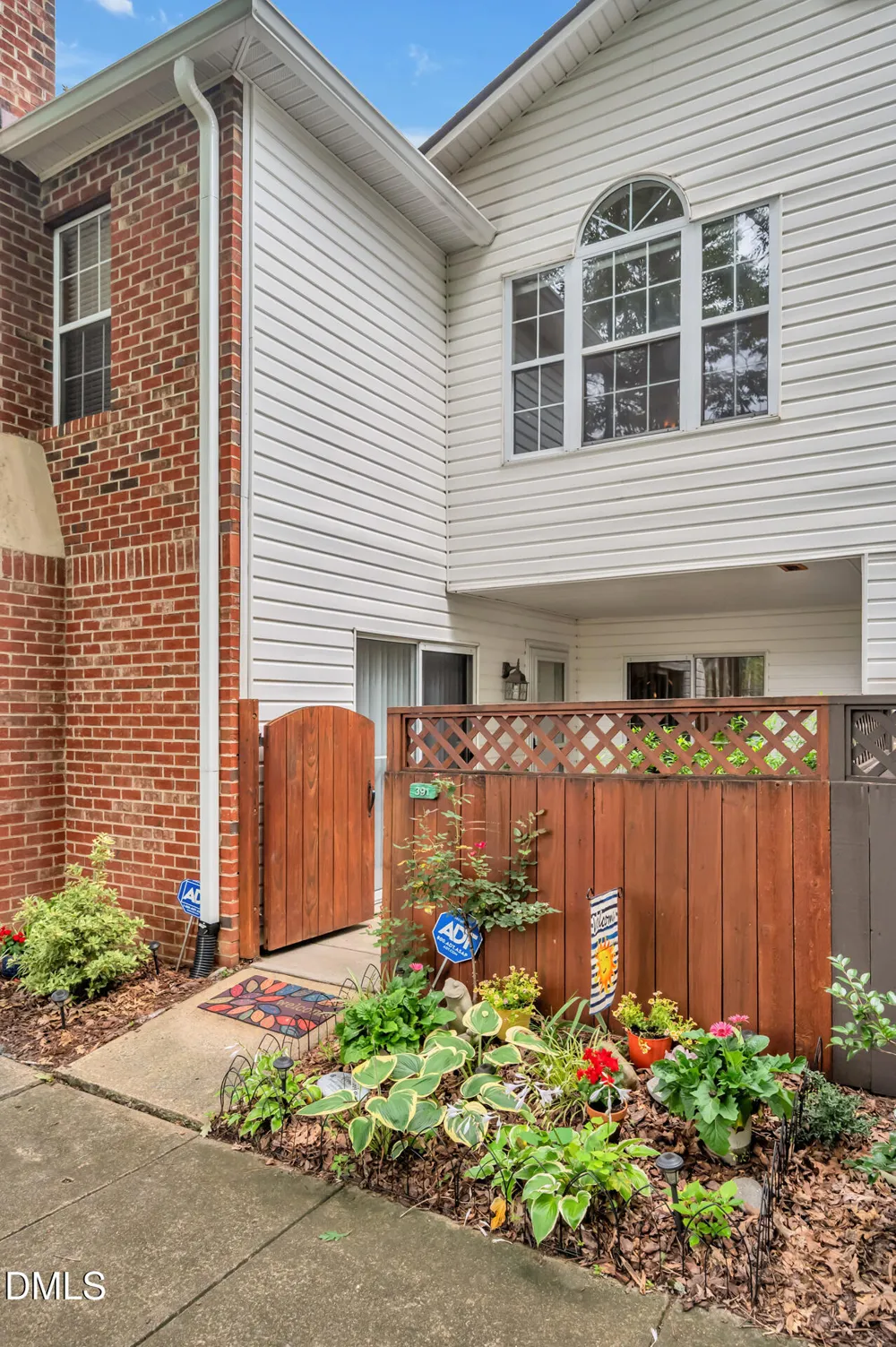 391 Summerwalk Circle Chapel Hill, NC 27517