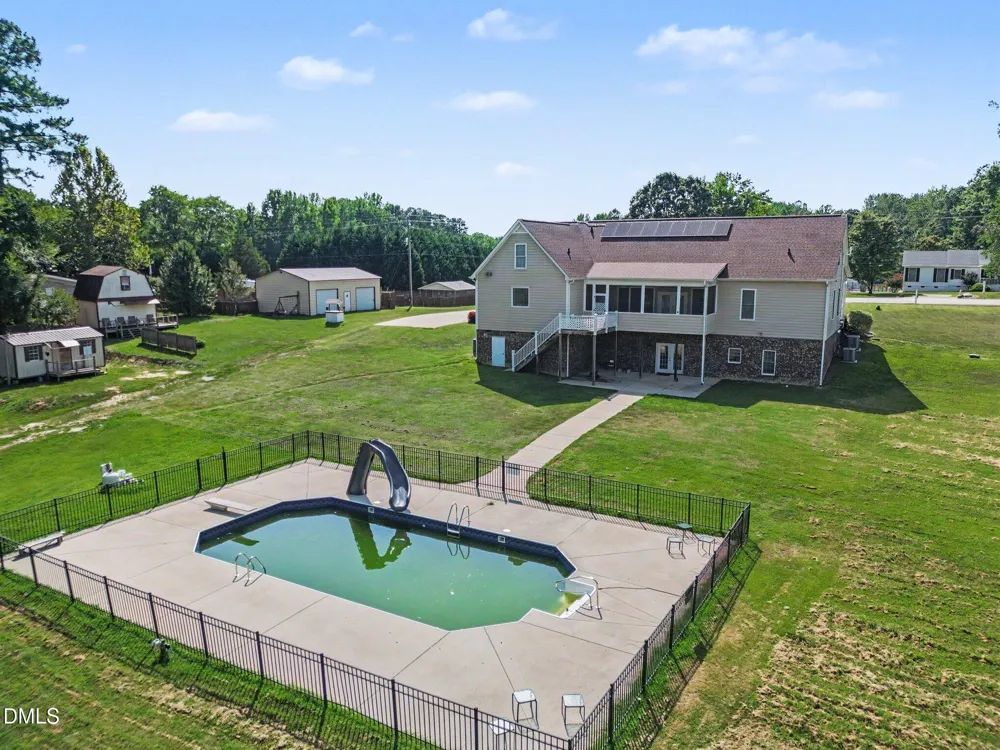 694 Baldy Murphy Road Louisburg, NC 27549