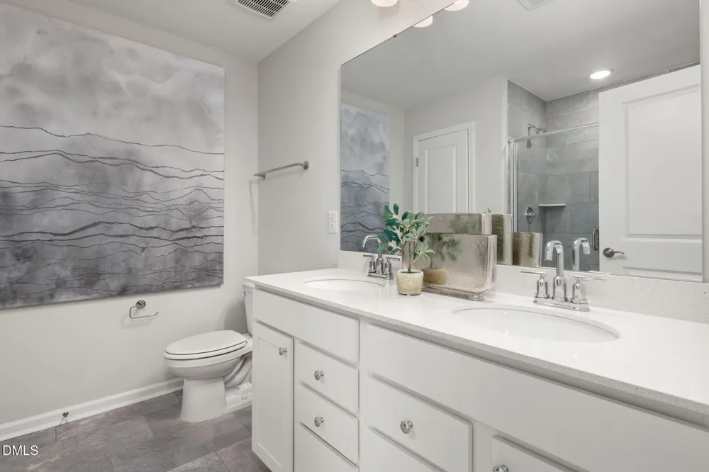 609 Branthurst Drive Fuquay Varina, NC 27526