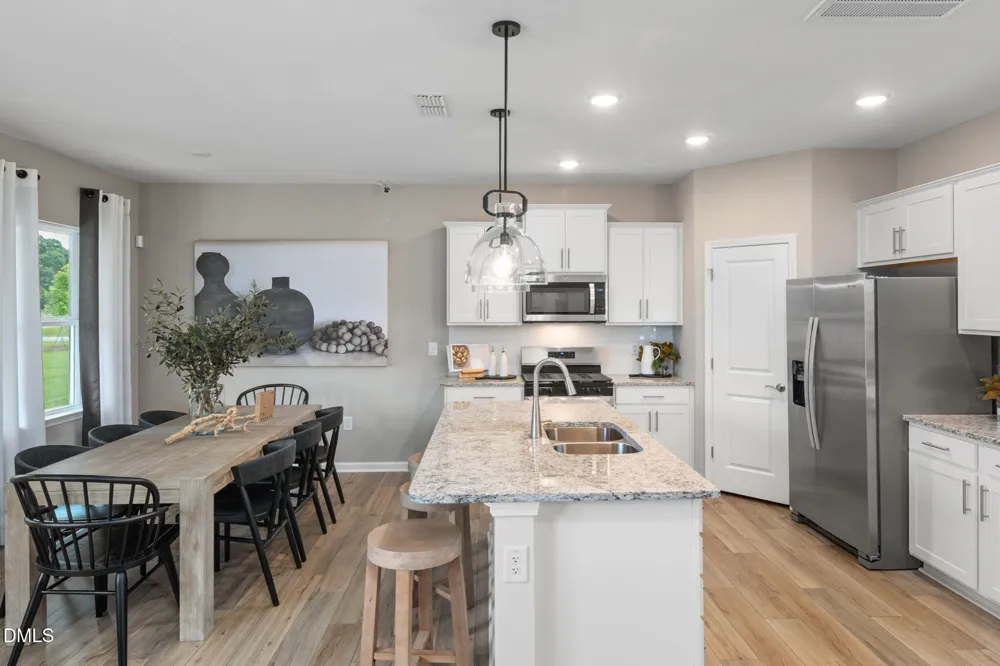 609 Branthurst Drive Fuquay Varina, NC 27526