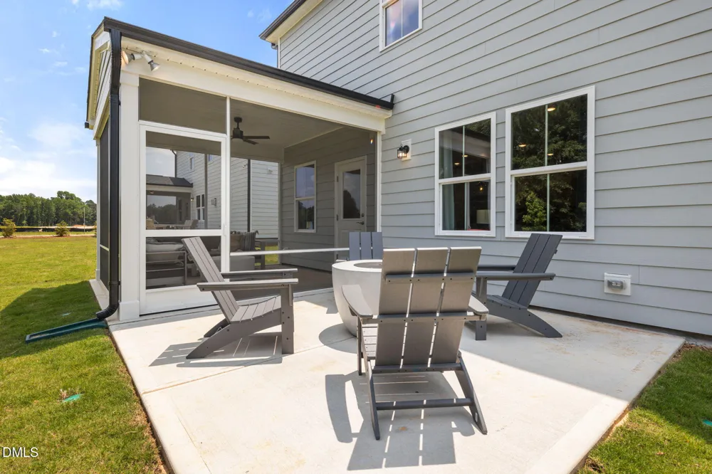 609 Branthurst Drive Fuquay Varina, NC 27526
