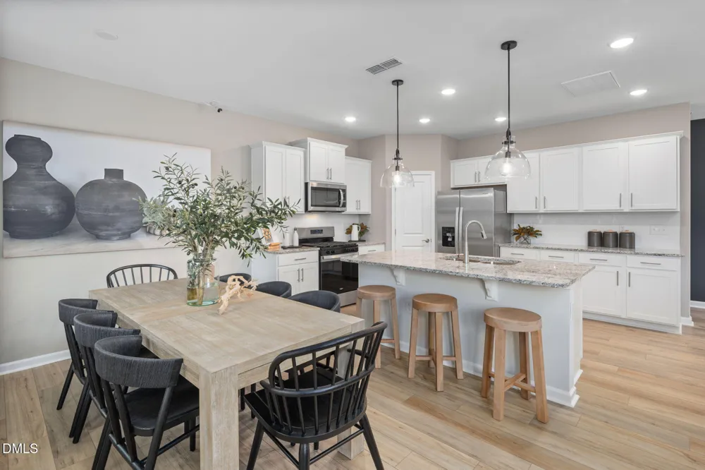 609 Branthurst Drive Fuquay Varina, NC 27526