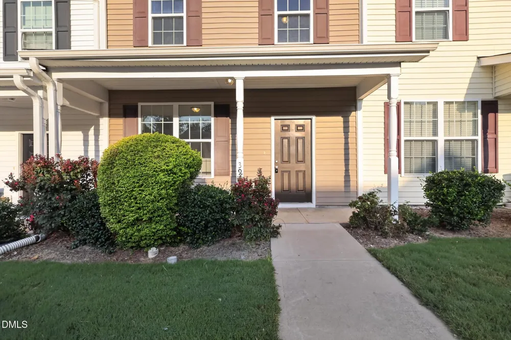 3932 Volkswalk Place Raleigh, NC 27610