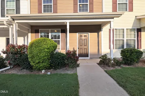 3932 Volkswalk Place