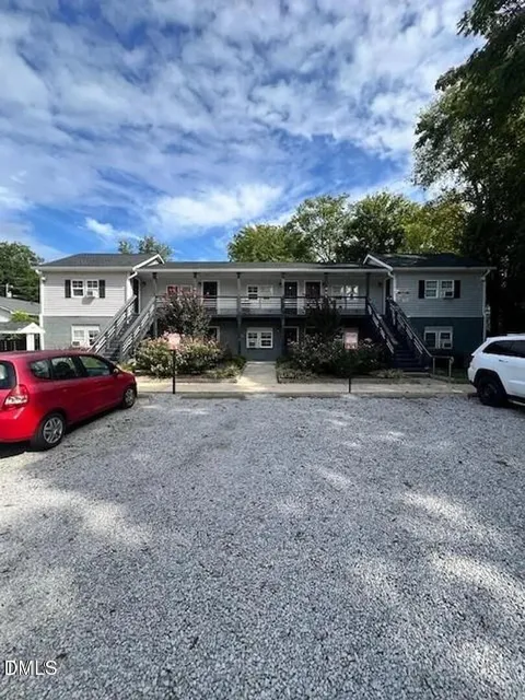909 E Davie Street #8