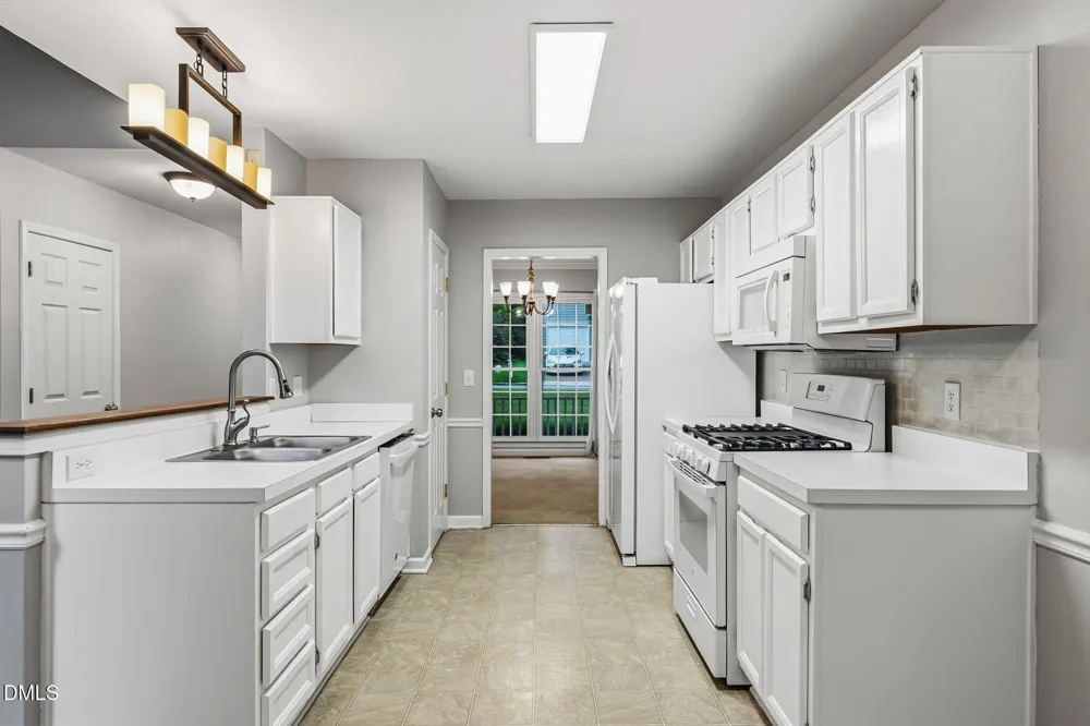 113 Solstice Circle Cary, NC 27513