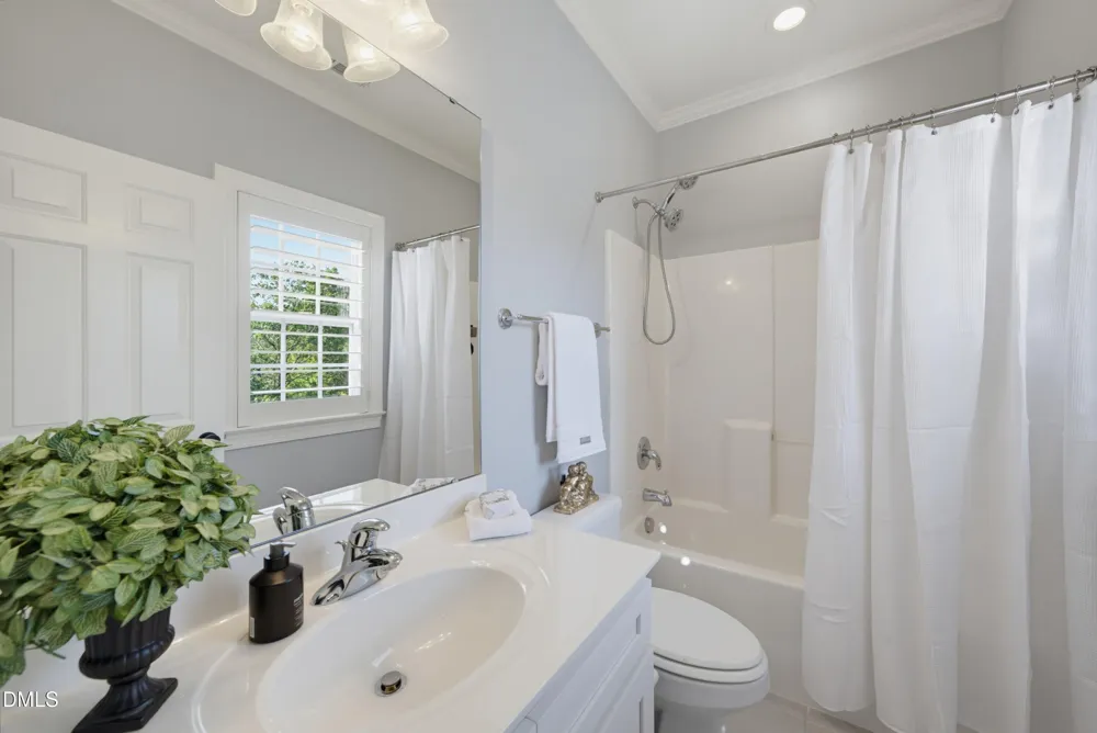 1231 Fairview Club Drive Wake Forest, NC 27587