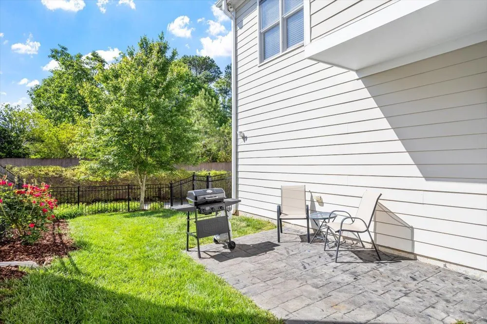 1709 Legendary Lane Morrisville, NC 27560