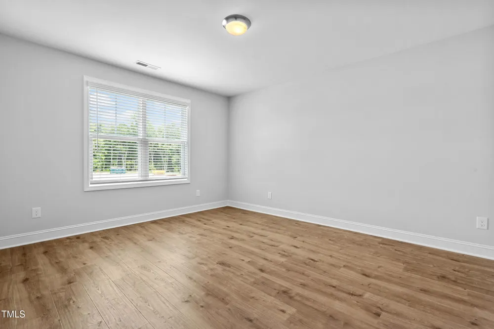 320 W Saltgrass Lane Smithfield, NC 27577
