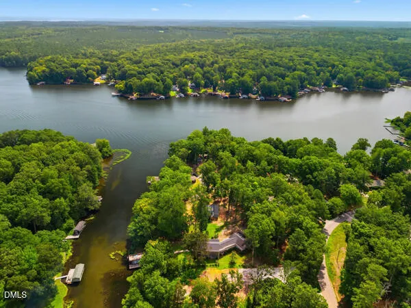 143 Recreation Lane Macon, NC 27551