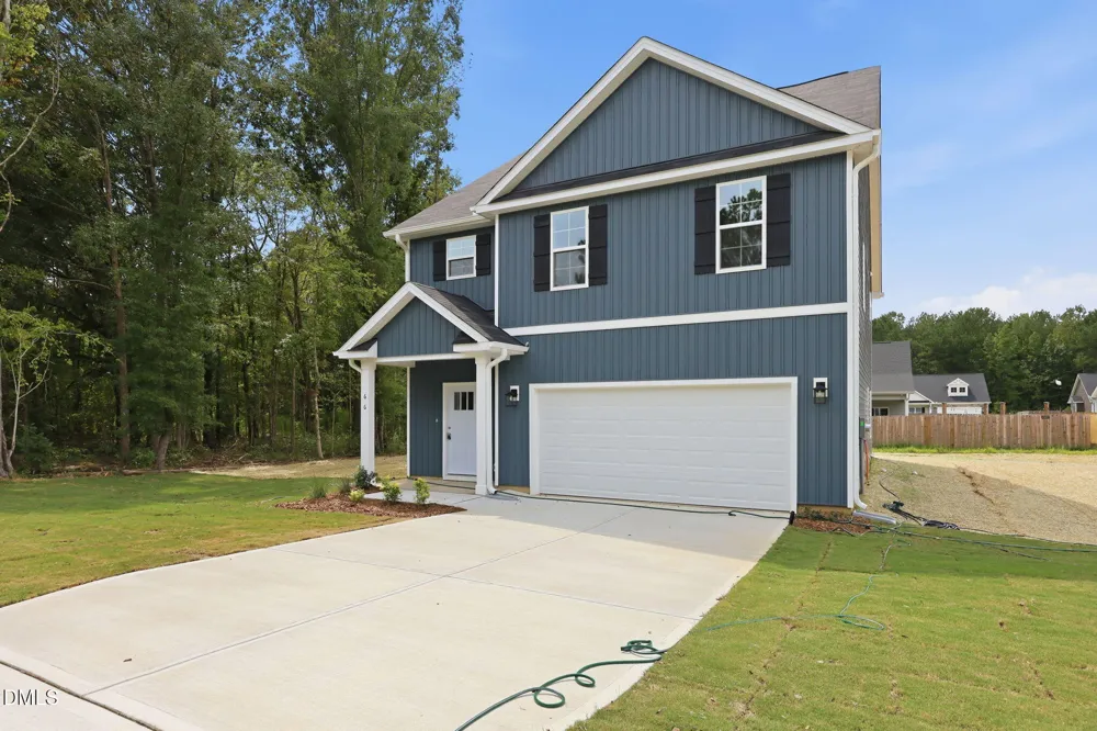66 Loganberry Avenue Bunnlevel, NC 28323