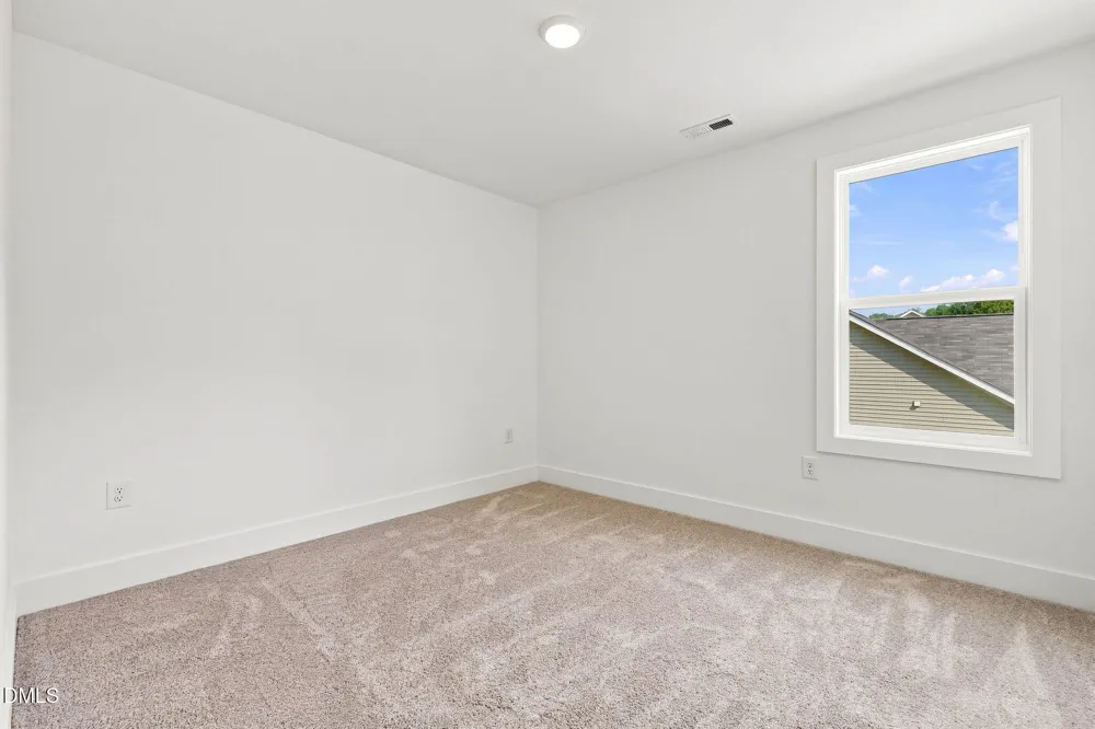 66 Loganberry Avenue Bunnlevel, NC 28323