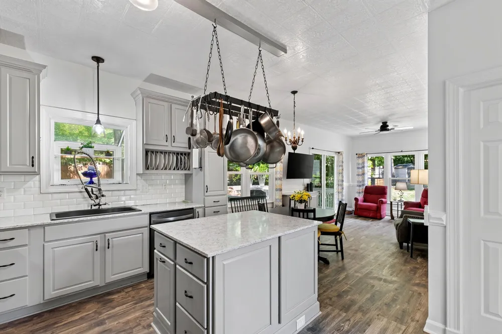 104 Acadia Court Cary, NC 27513