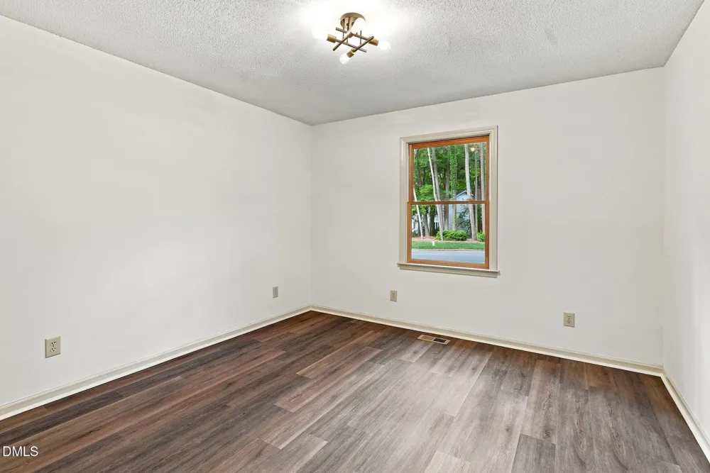 1211 Flanders Street Garner, NC 27529