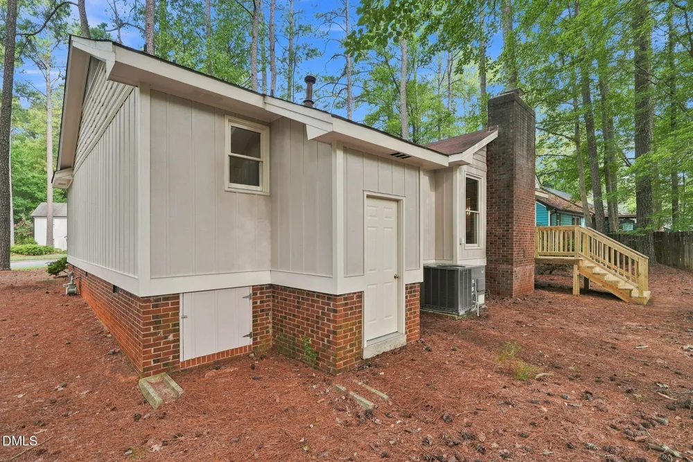 1211 Flanders Street Garner, NC 27529