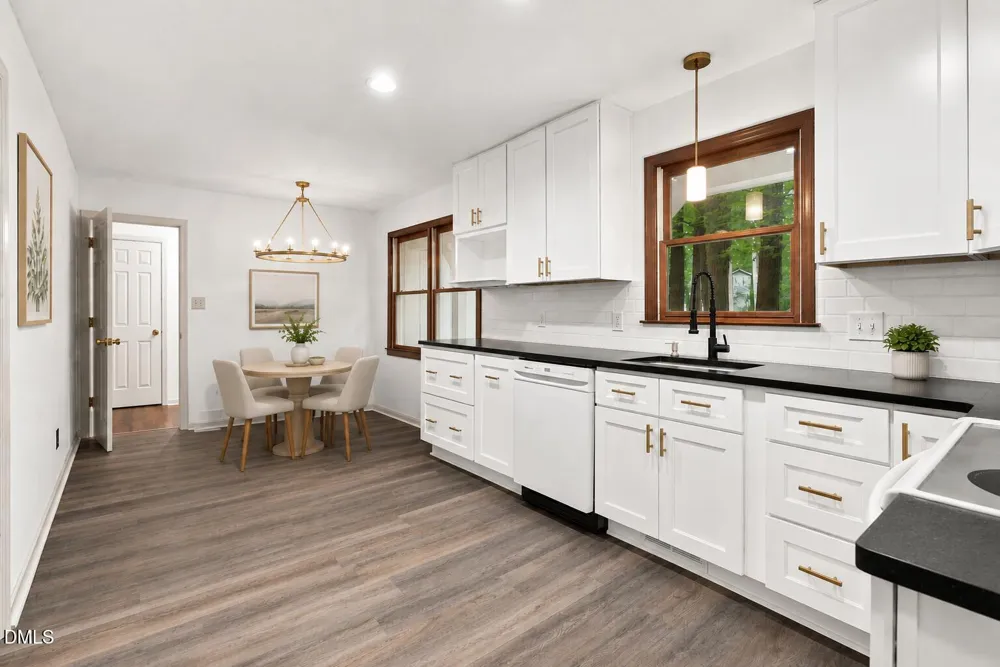 1211 Flanders Street Garner, NC 27529