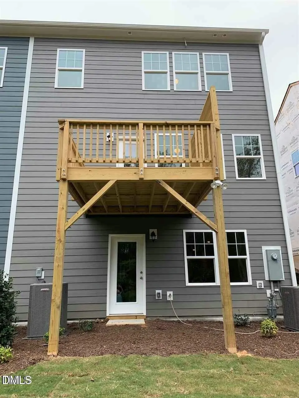 229 Daisy Grove Lane Holly Springs, NC 27540