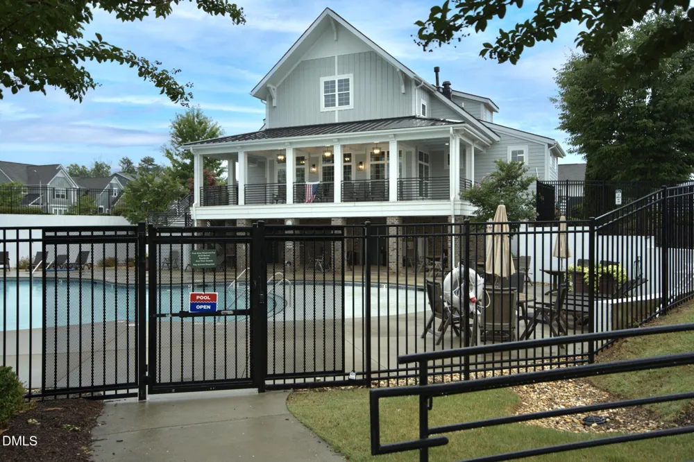 229 Daisy Grove Lane Holly Springs, NC 27540