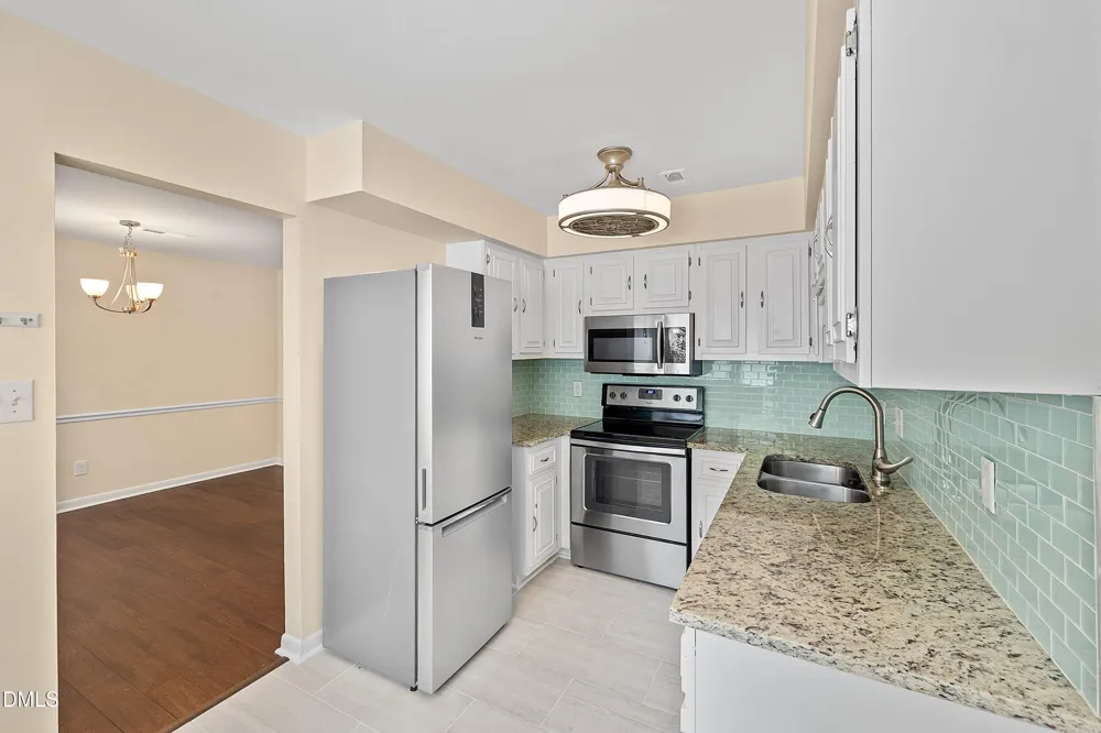 7185 Sandy Creek Drive Raleigh, NC 27615