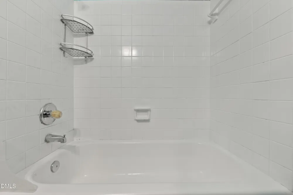 7185 Sandy Creek Drive Raleigh, NC 27615