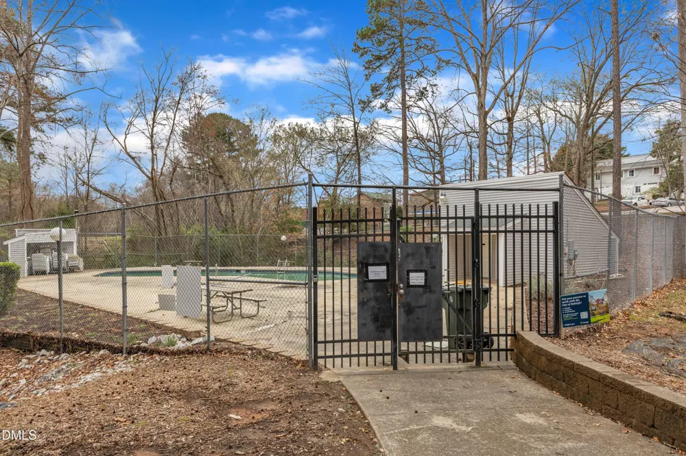 7185 Sandy Creek Drive Raleigh, NC 27615