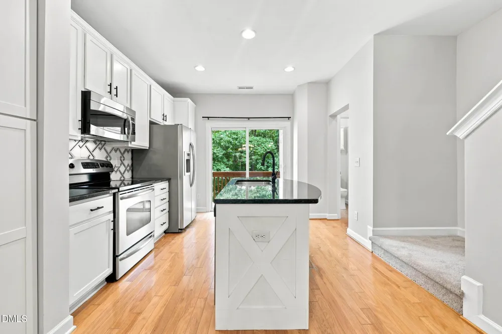 8749 Cypress Grove Run Raleigh, NC 27612