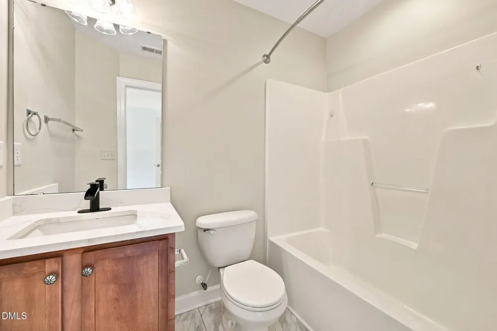 8749 Cypress Grove Run Raleigh, NC 27612