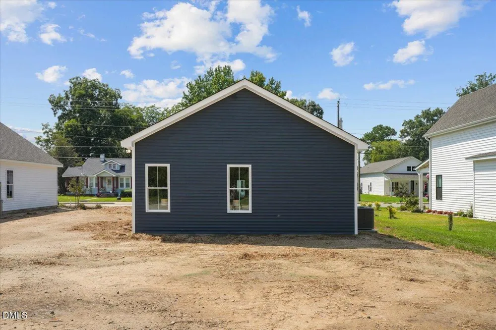 304 S Sycamore Street Fremont, NC 27830