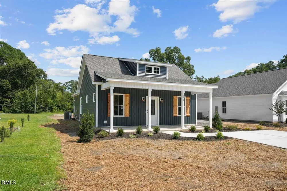 304 S Sycamore Street Fremont, NC 27830