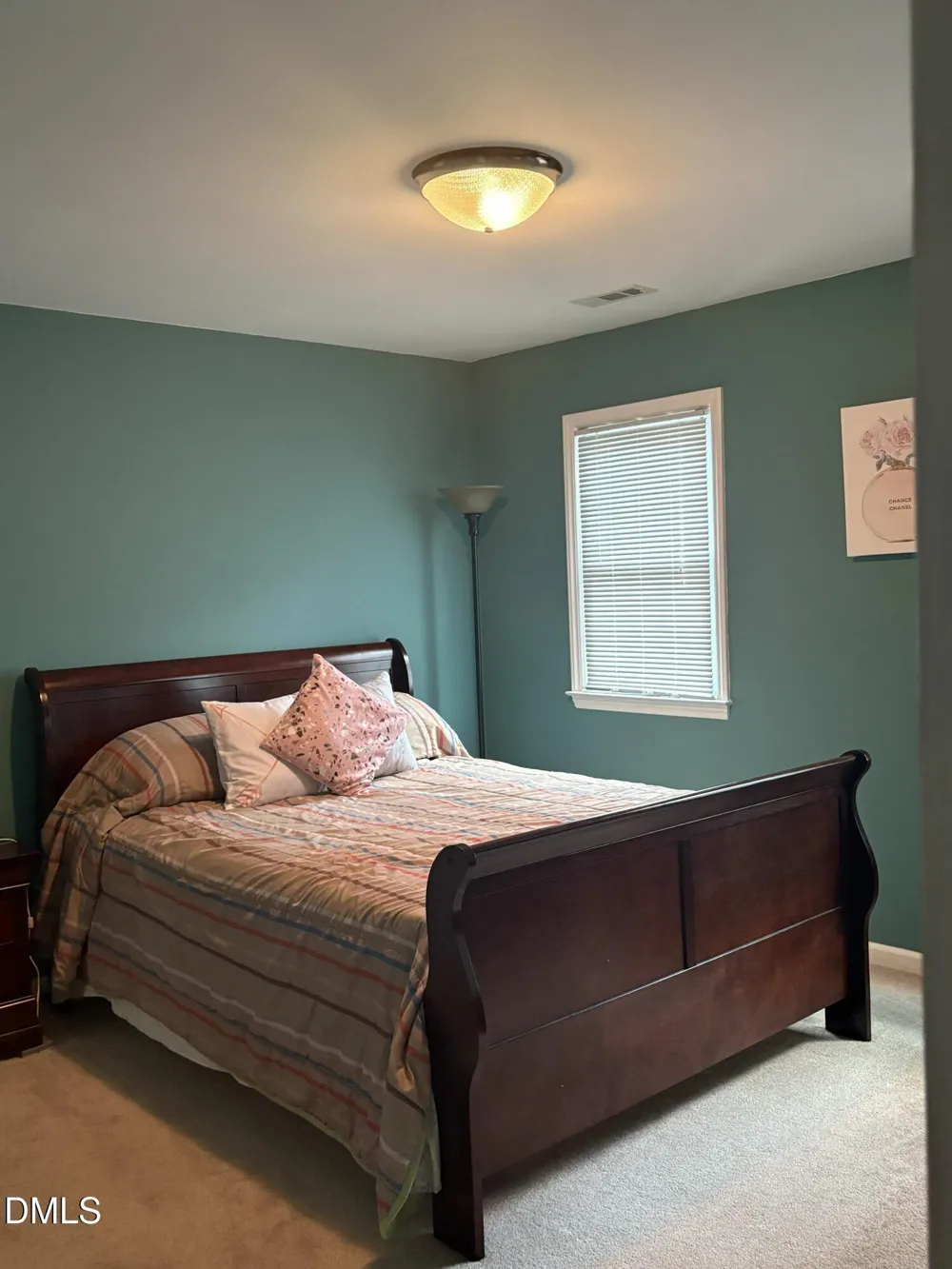 118 Meadowood Drive Burlington, NC 27215