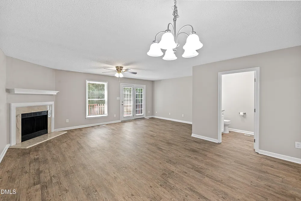123 Luxon Place Cary, NC 27513