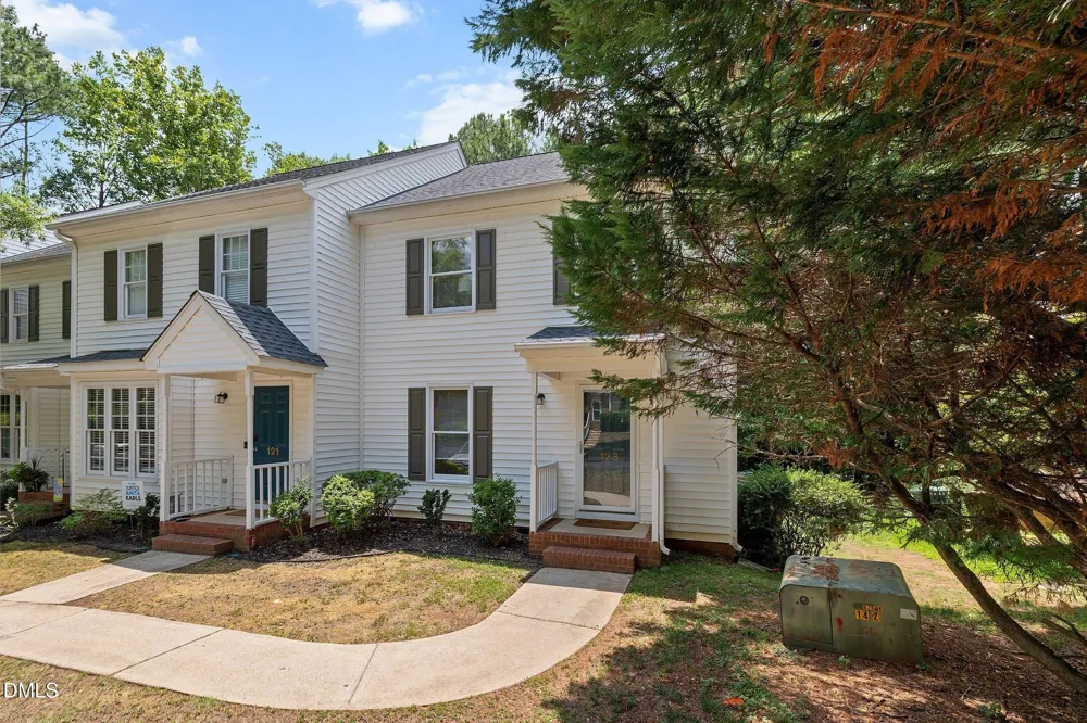 123 Luxon Place Cary, NC 27513