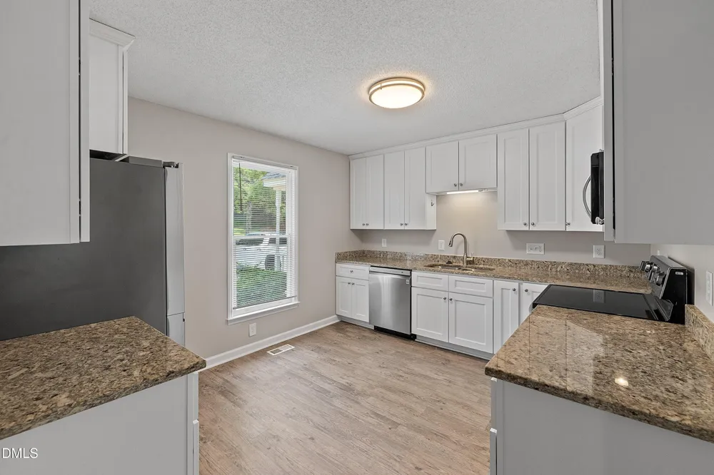 123 Luxon Place Cary, NC 27513
