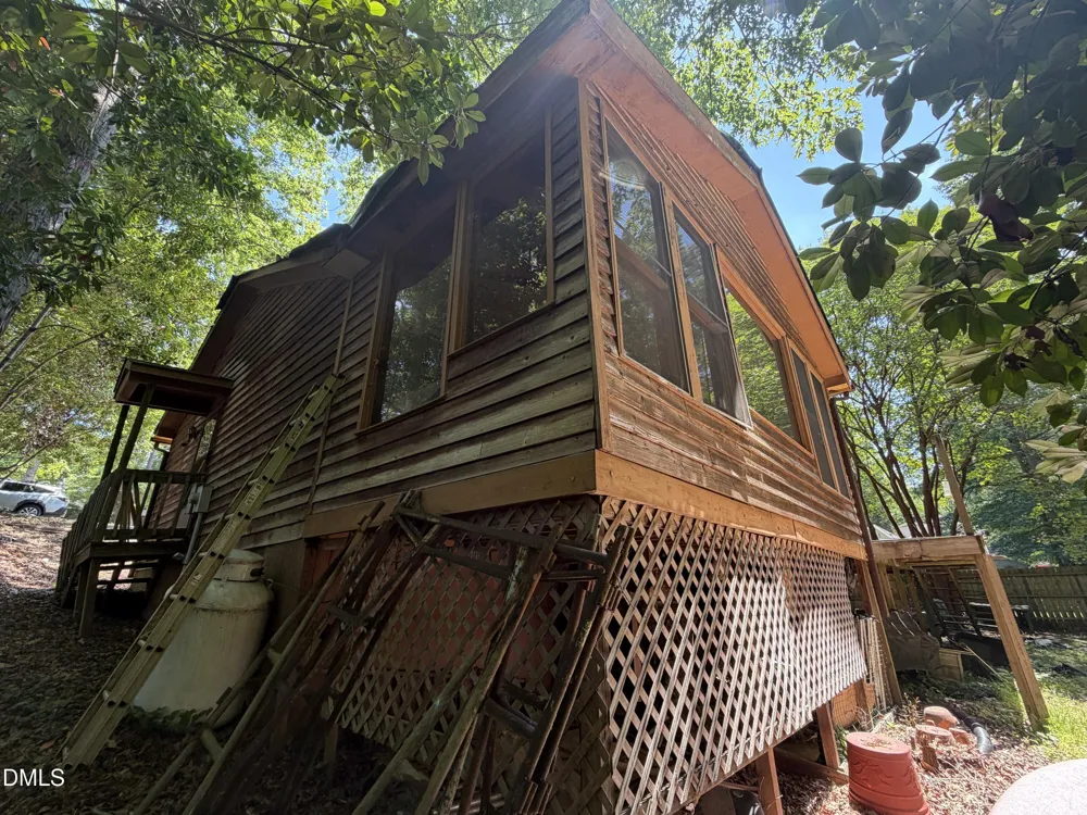 719 Madison Avenue Cary, NC 27513