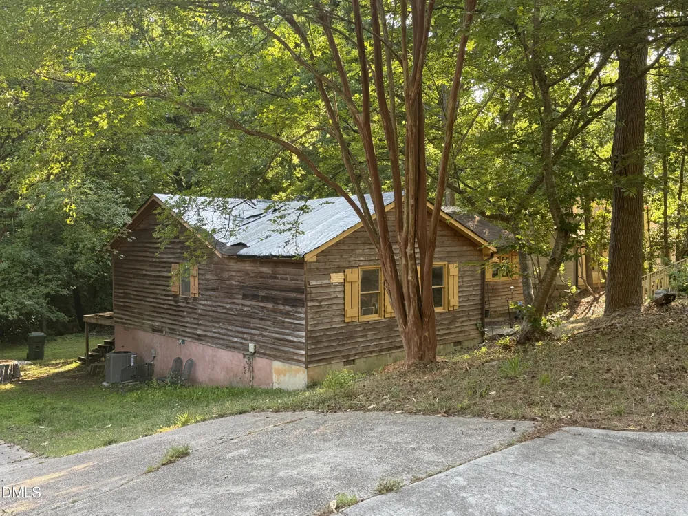 719 Madison Avenue Cary, NC 27513