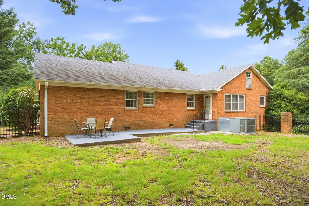 1315 Briarcliff Road Burlington, NC 27215