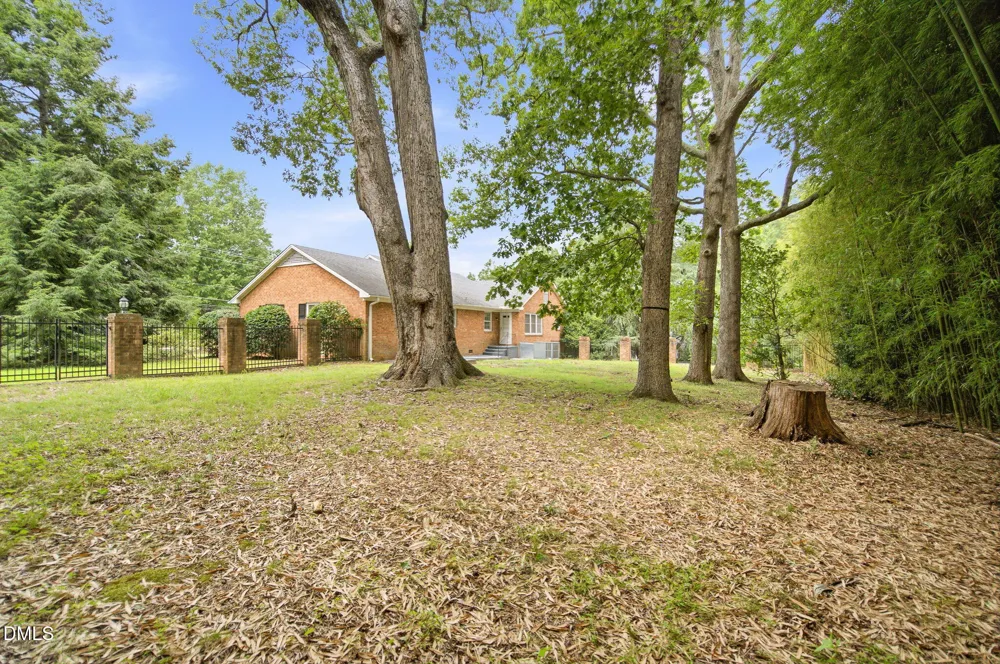 1315 Briarcliff Road Burlington, NC 27215