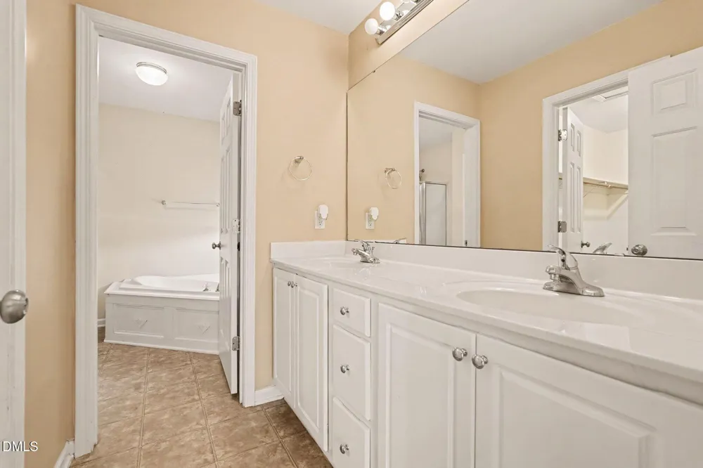 3814 Ridgewood Drive Franklinton, NC 27525