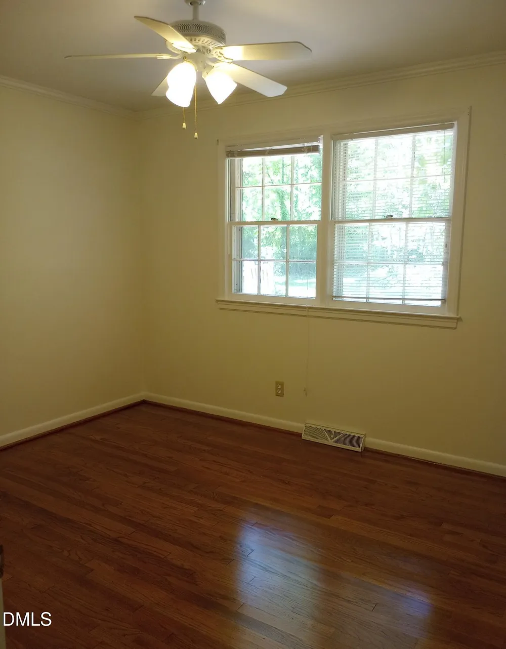 239 Hamilton Road Chapel Hill, NC 27517