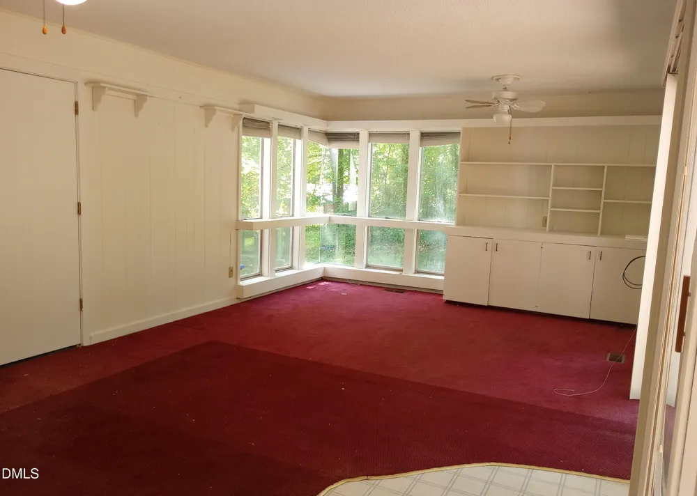 239 Hamilton Road Chapel Hill, NC 27517